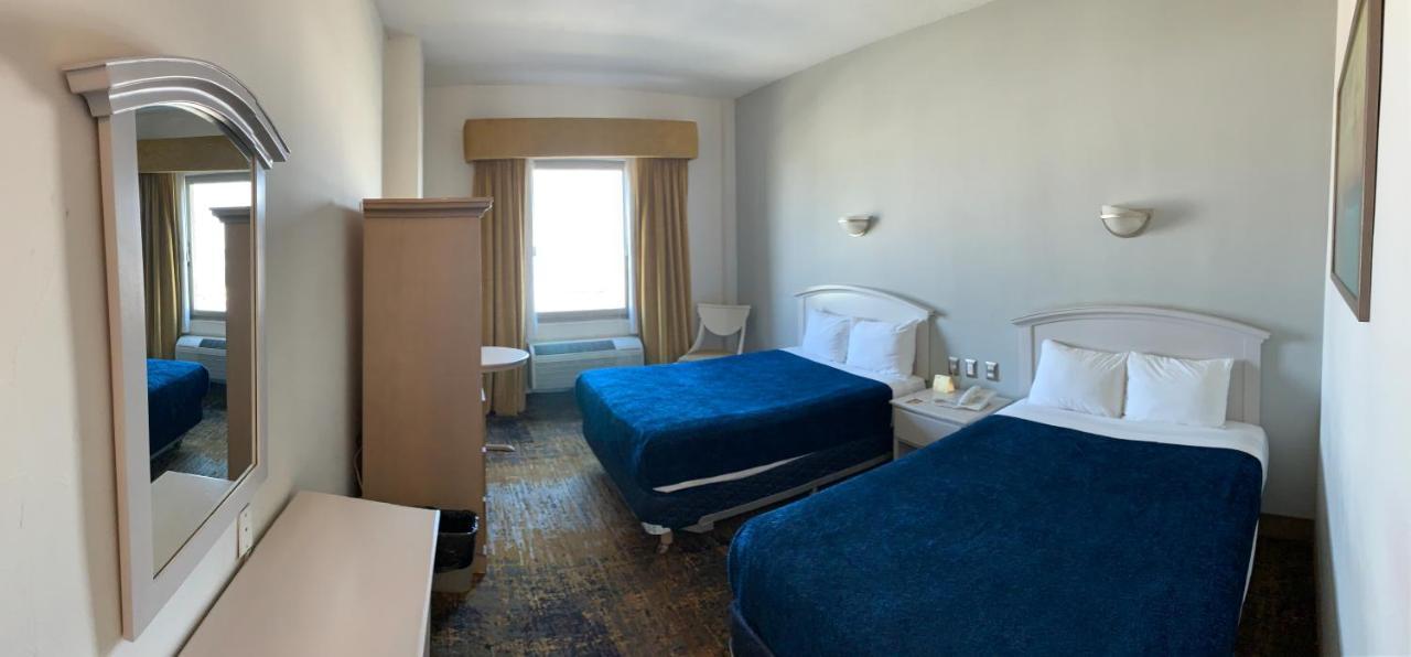 Fastos Hotel Monterrey Kültér fotó