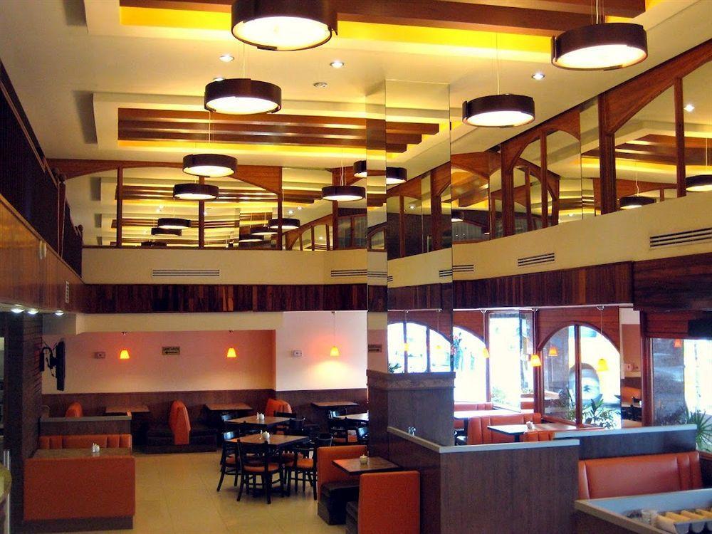 Fastos Hotel Monterrey Kültér fotó